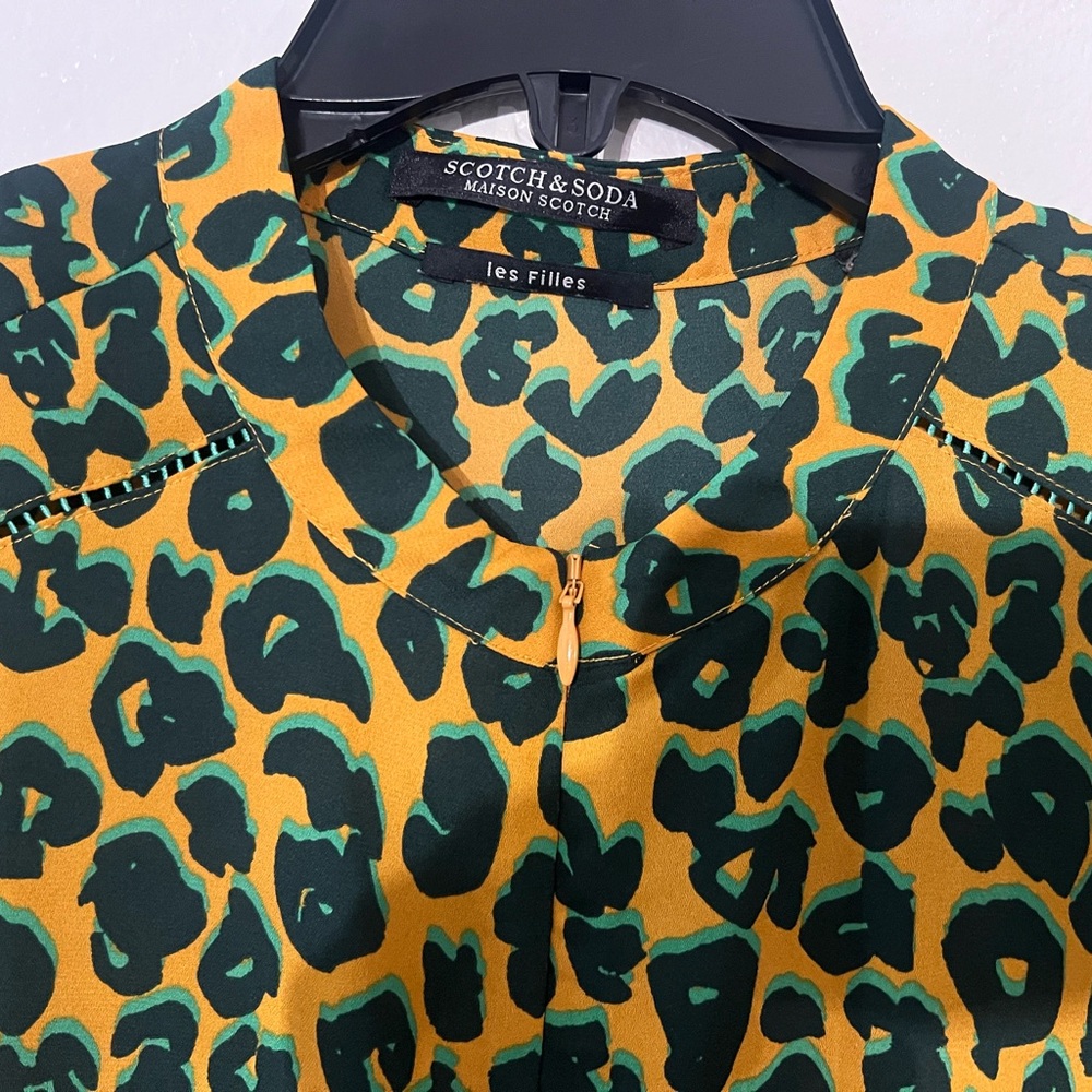 Scotch & Soda Yellow and Green Patterned Top. Preowned